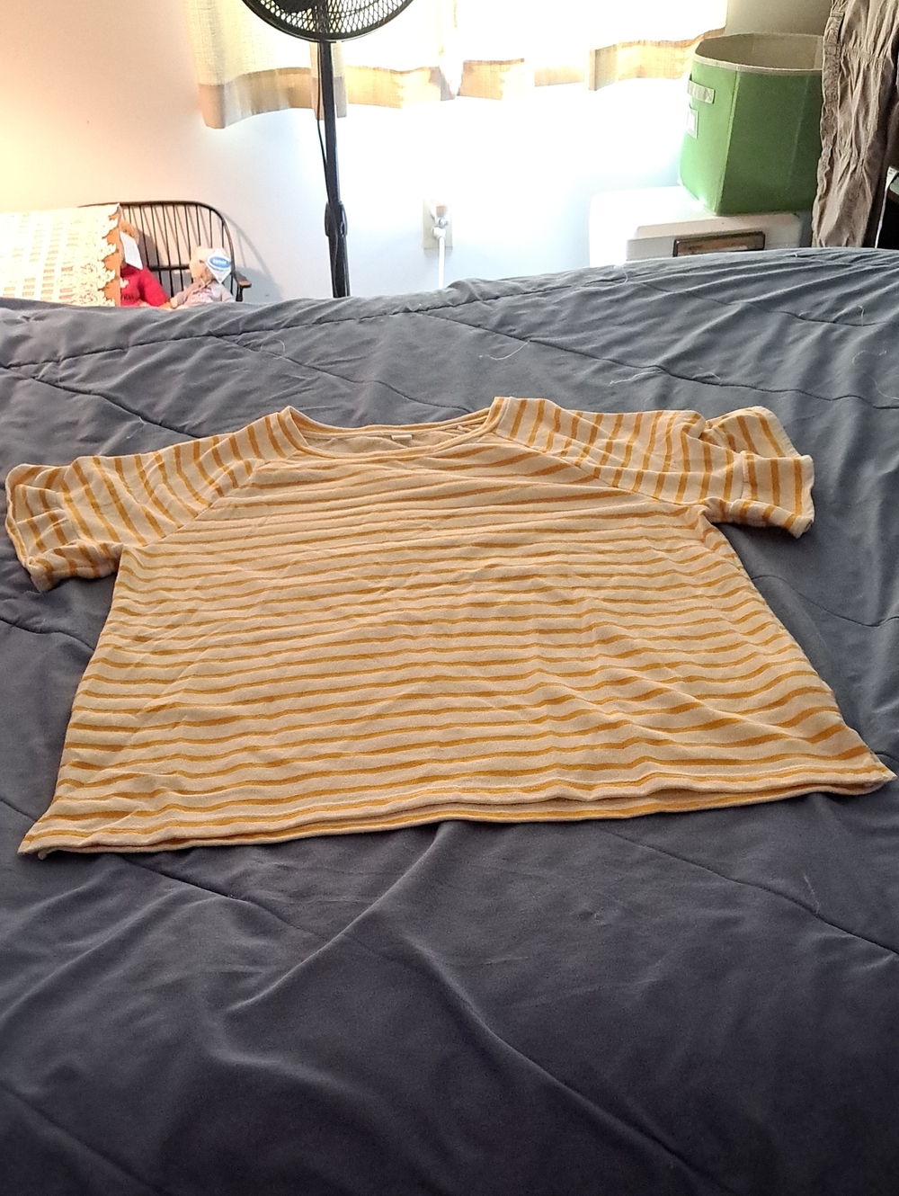 Old Navy Yellow and Cream Striped Short Sleeve Tee